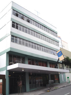 Fachada da Sede Social do Sindicato dos Bancários de Caxias do Sul 1